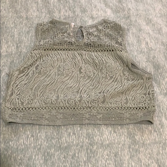 Top - Picture 2 of 2